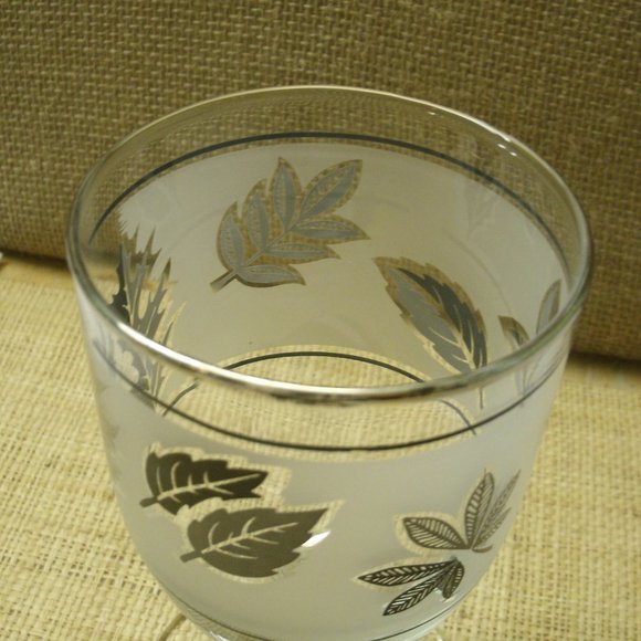 Vintage Libbey Silver Leaf Goblet Stemmed Glass - Picture 8 of 16